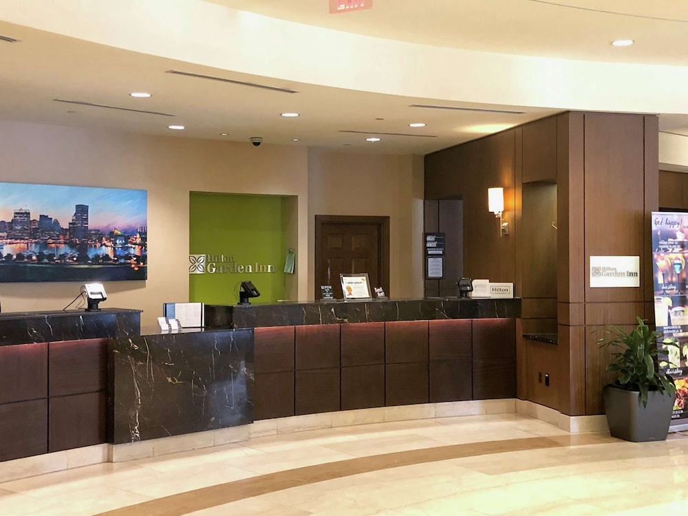 Hilton Garden Inn Baltimore Inner Harbor - photo 7
