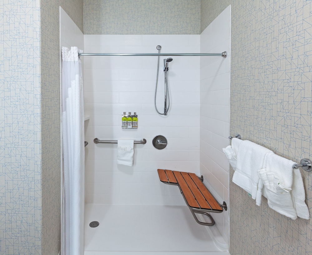 Holiday Inn Express and Suites Longview South I20 by IHG - photo 10