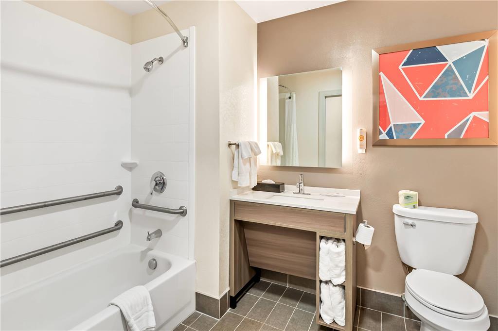 Comfort Inn Emporia - photo 16