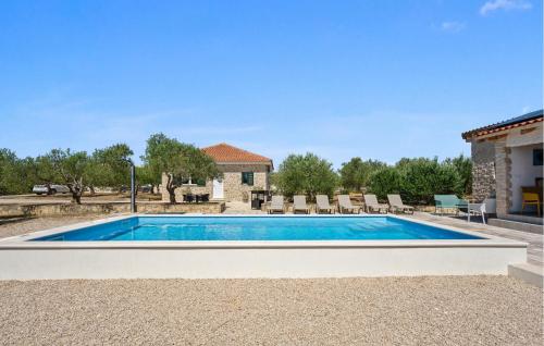 Pet Friendly Home In Vodice With Outdoor Swimming Pool — 4-Star Luxury Hotel in Vodice, Croatia