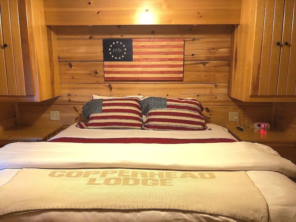 Copperhead Lodge and Resort Cabin Rentals - photo 18