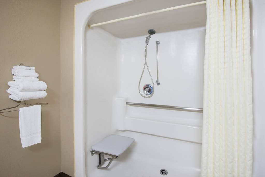 Super 8 by Wyndham Clearfield - photo 12