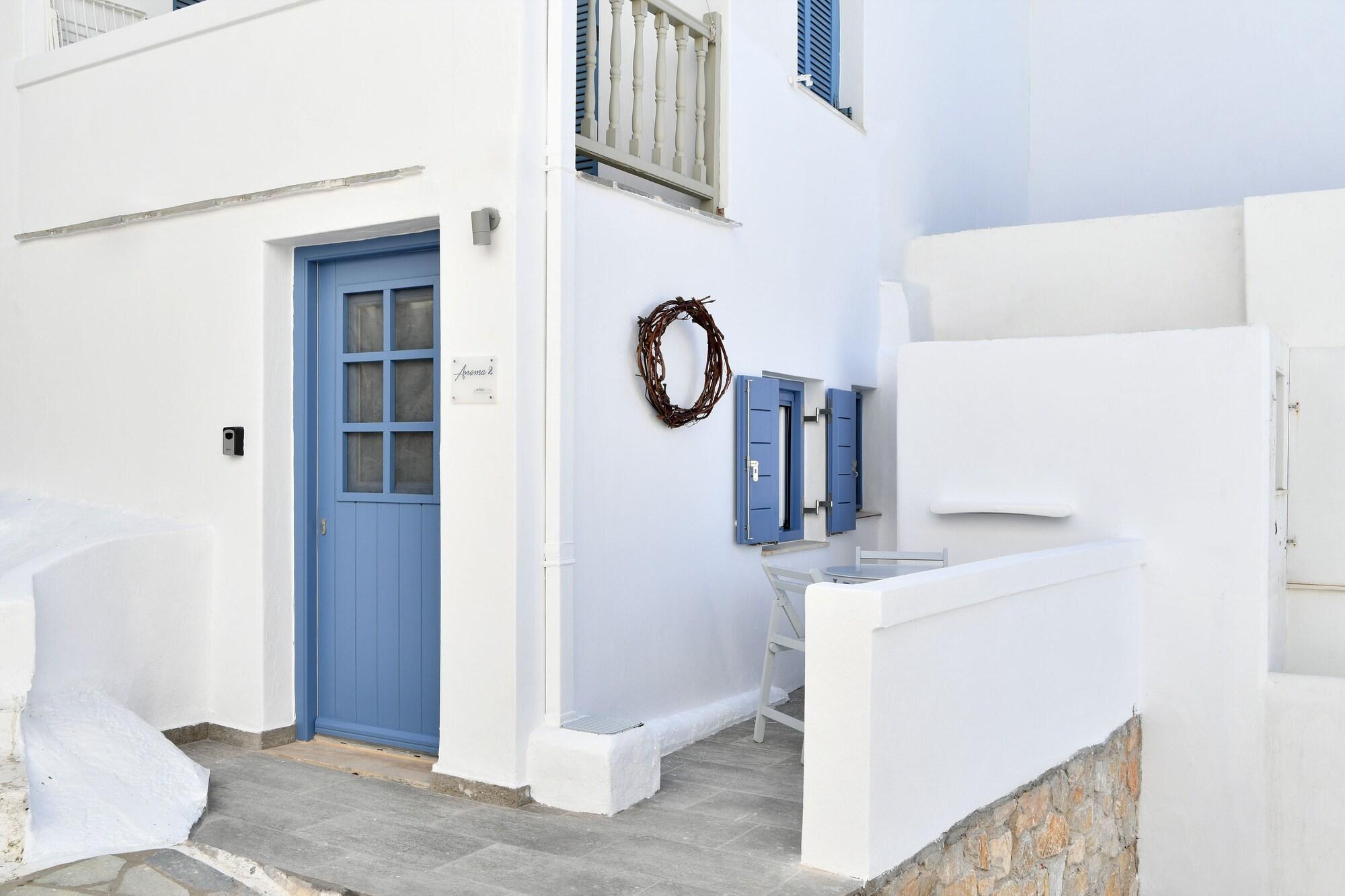 Anema 1 Brand New Studio in the Heart of Naousa in Naousa, Greece