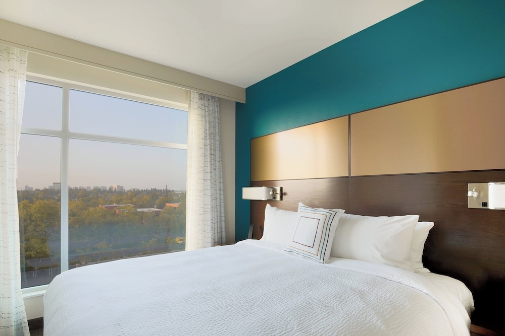 Residence Inn by Marriott San Jose Airport - photo 9