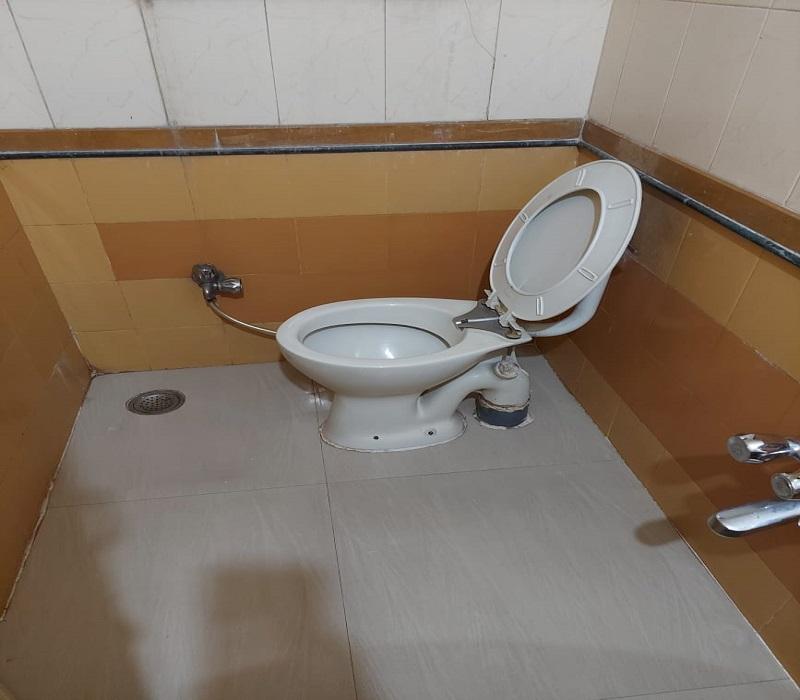 Hotel Palms in Navi Mumbai, India