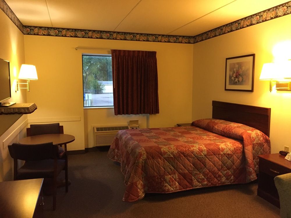 Royal Star Inn - photo 3