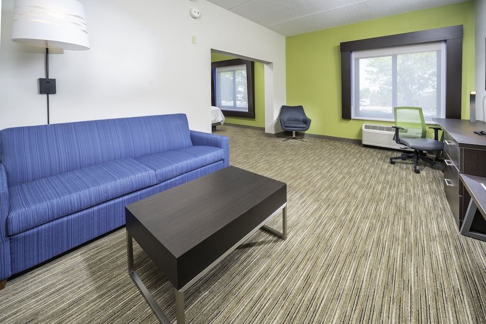 Holiday Inn Express Clayton by IHG - photo 14