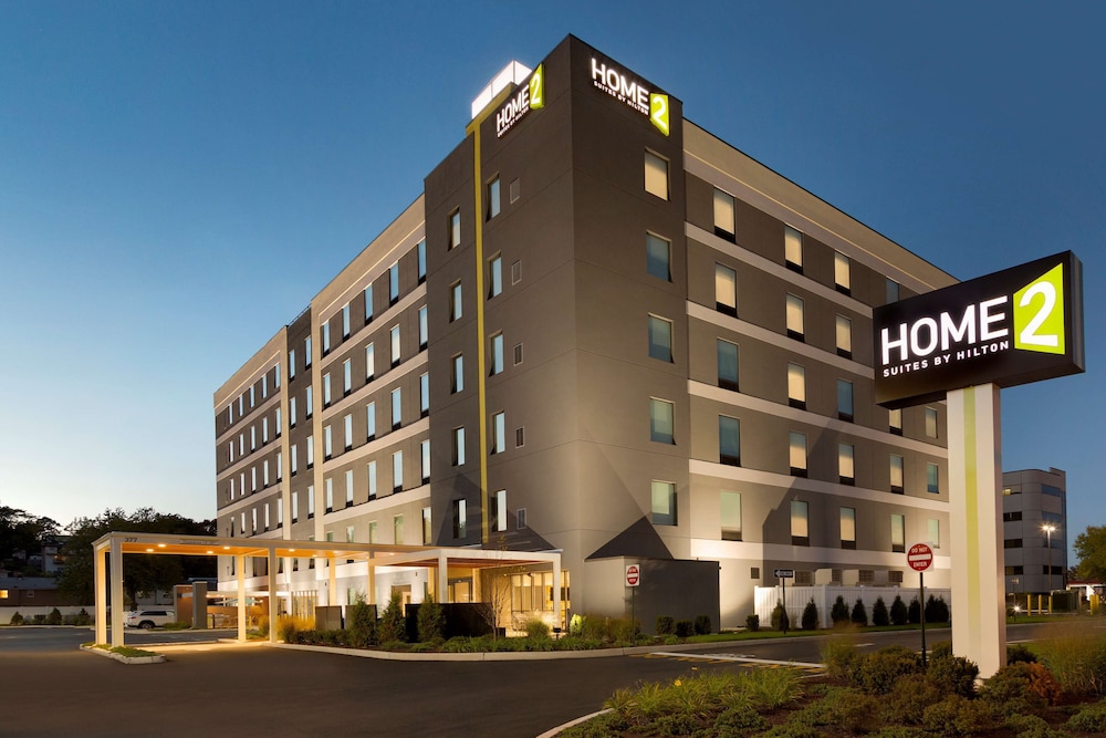 Home2 Suites by Hilton Hasbrouck Heights - featured photo