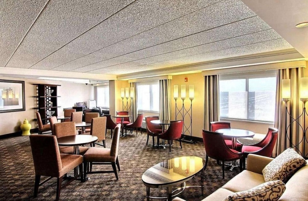 Wyndham Omaha West Dodge - photo 40
