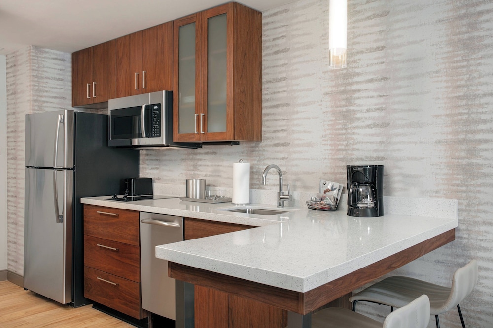 Residence Inn by Marriott Norwalk - photo 21