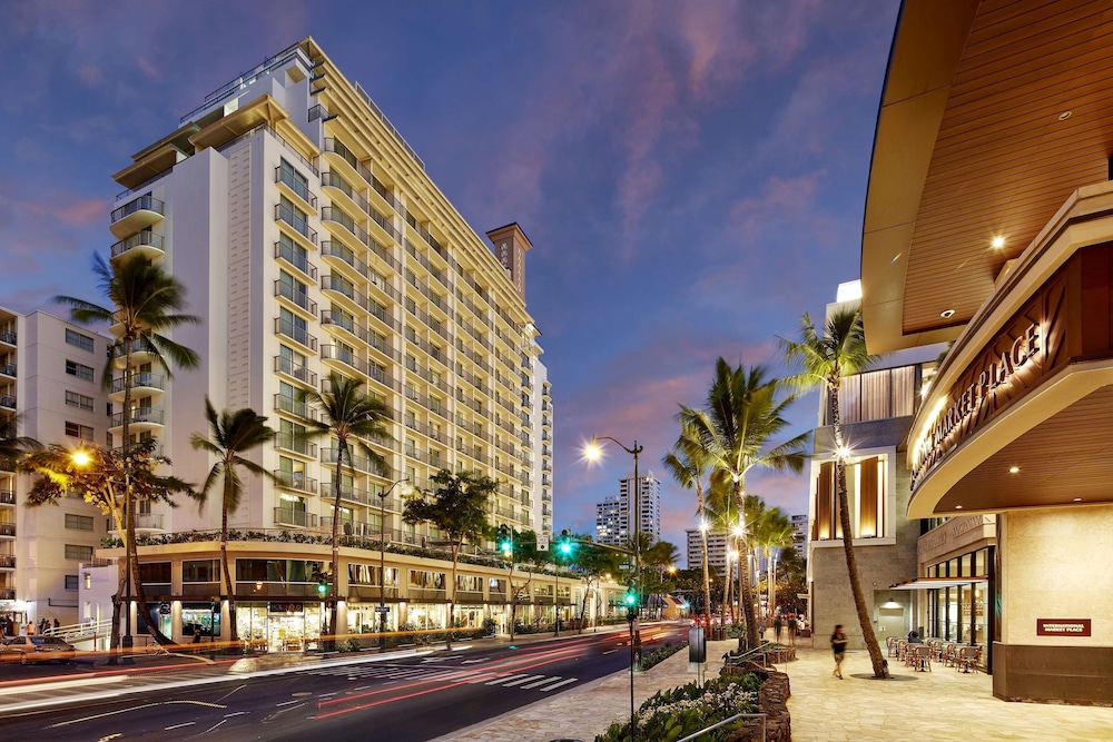 Hilton Garden Inn Waikiki Beach - photo 92
