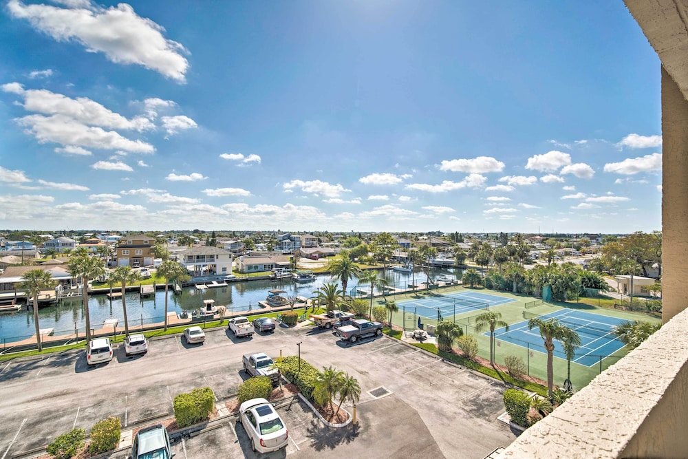 Hudson Resort Condo w Gulf Views & Beach - photo 8