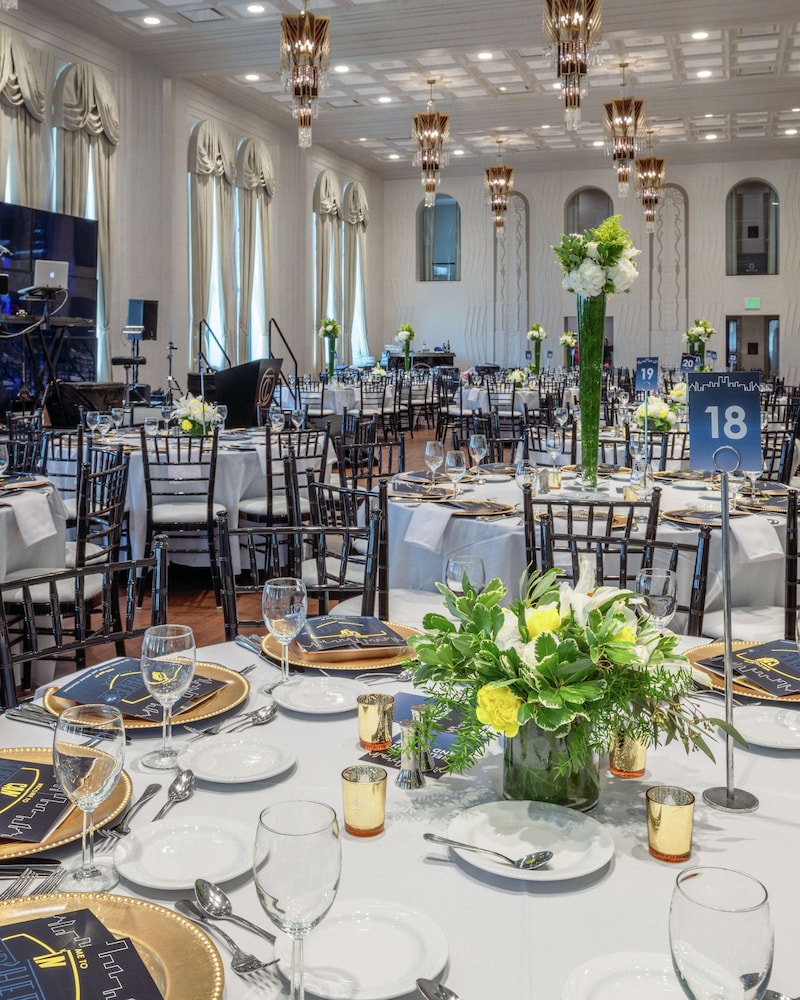 Tulsa Club Hotel Curio Collection by Hilton - photo 60