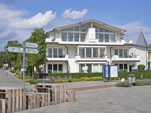 Villa Schwan F654 WG 19b Mohnblume — 4-Star Luxury Hotel in Ostseebad Binz, Germany