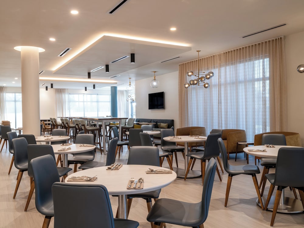 Even Hotel Miami Doral Area By Ihg - photo 48