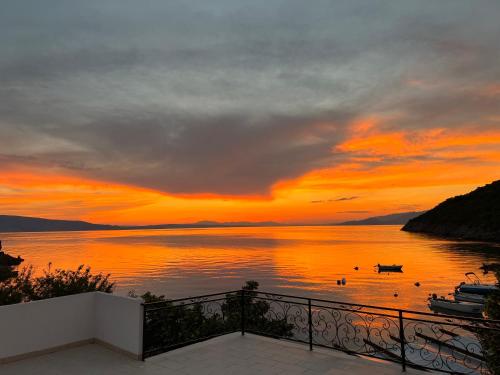 Rooms Milena — hotel in Senj