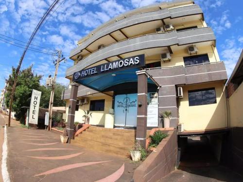 Hotel LLamosas in Ciudad Del Este, Paraguay