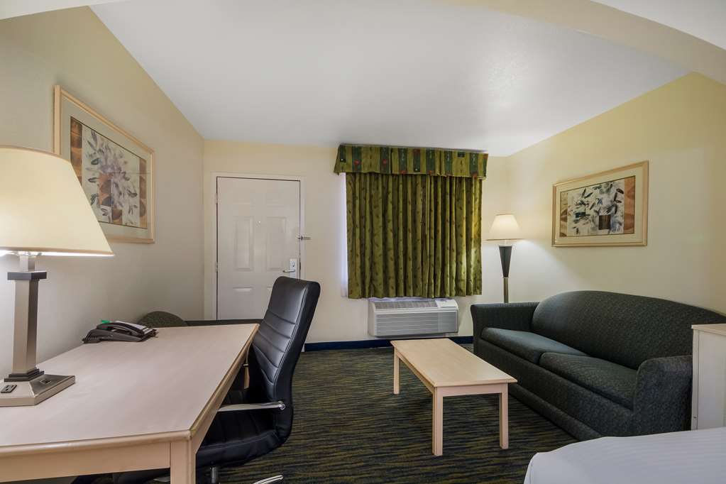 SureStay Hotel by Best Western Falfurrias - photo 29