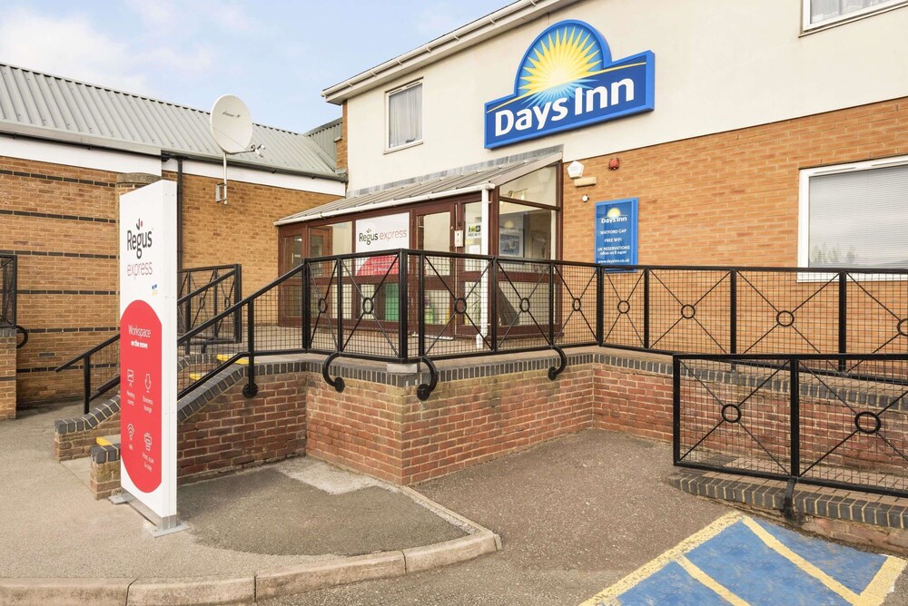 Days Inn by Wyndham Watford Gap in Northampton, United Kingdom