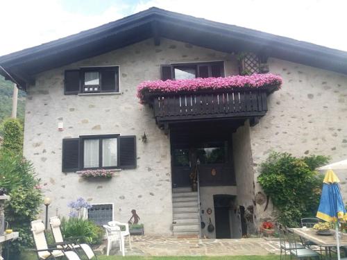 Casa Colori — 4-Star Luxury Hotel in Poggiridenti Alto, Italy