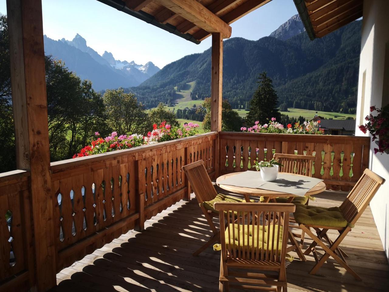 Peterlan Hof — hotel in Dobbiaco