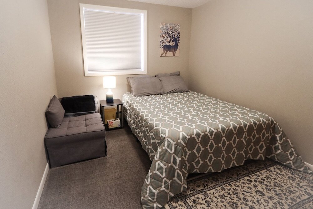 Downtown Granby Retreat & Spa - photo 2