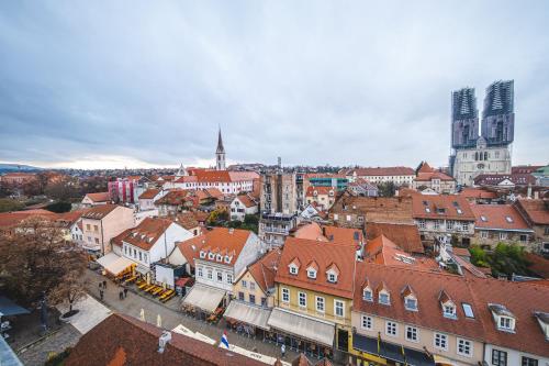 Antique Chic Zagreb — 4-Star Luxury Hotel in Zagreb, Croatia