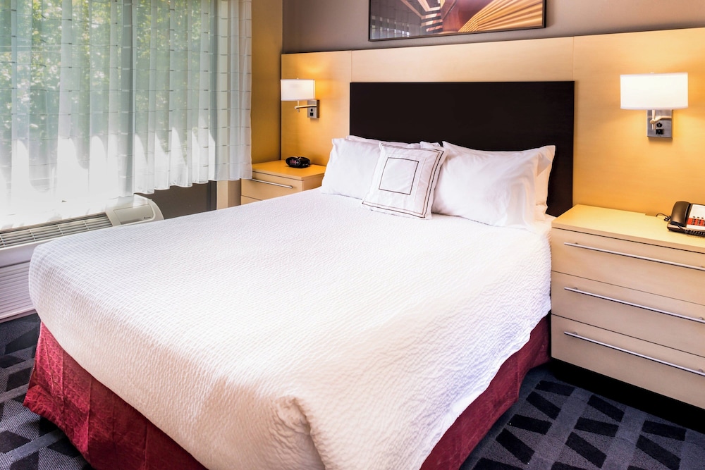 TownePlace Suites by Marriott Huntington - photo 6