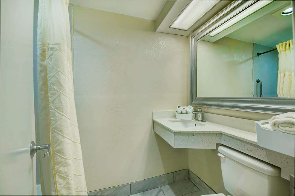 Motel 6 Atlanta GA Midtown - photo 14