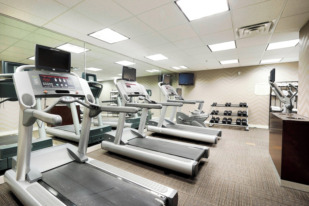 Residence Inn Marriott Airport - photo 13