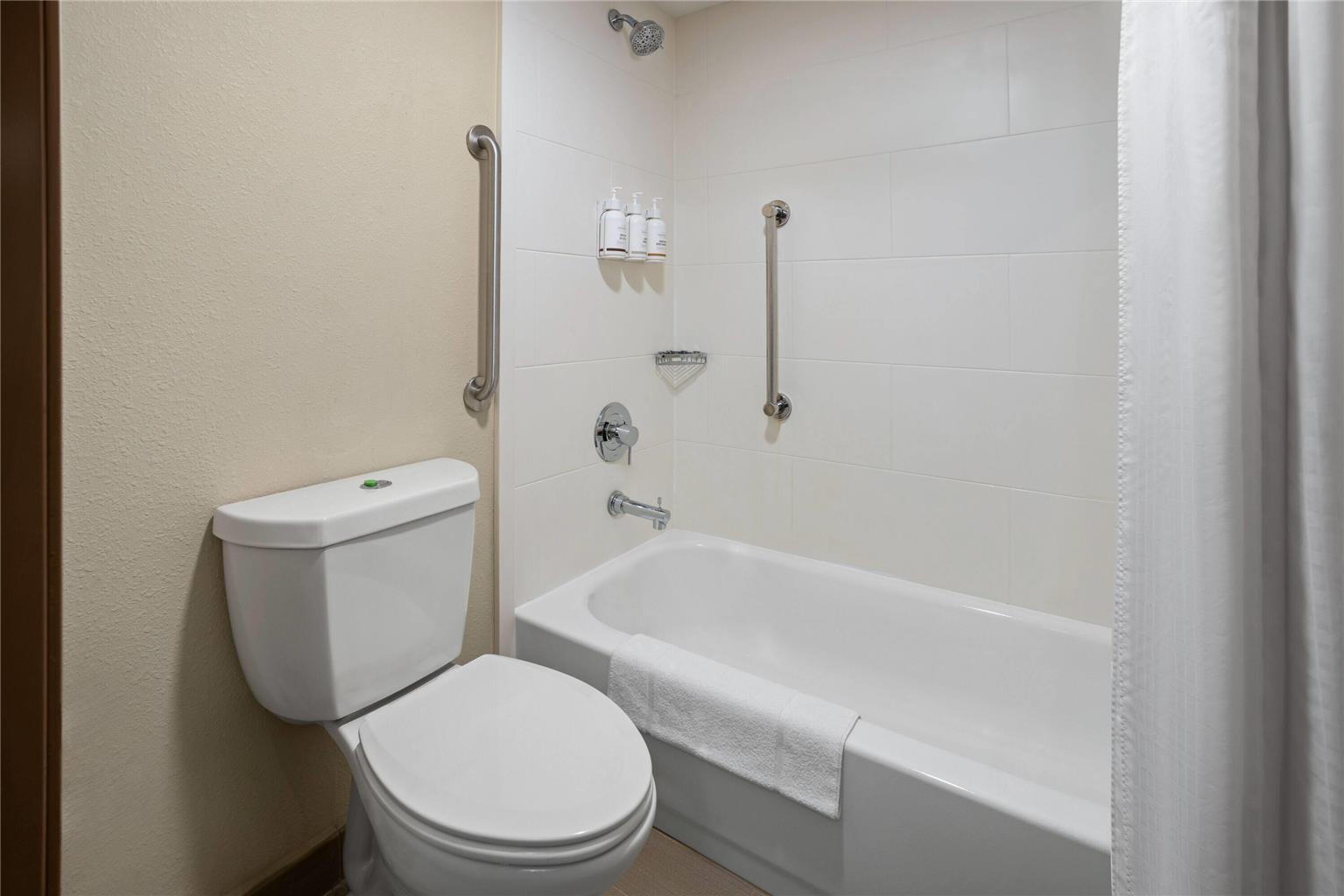 Wingate by Wyndham Pittsburgh New Stanton - photo 11