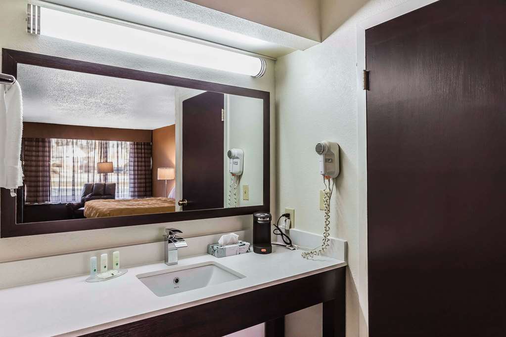 Quality Inn South Boston Danville East - photo 18