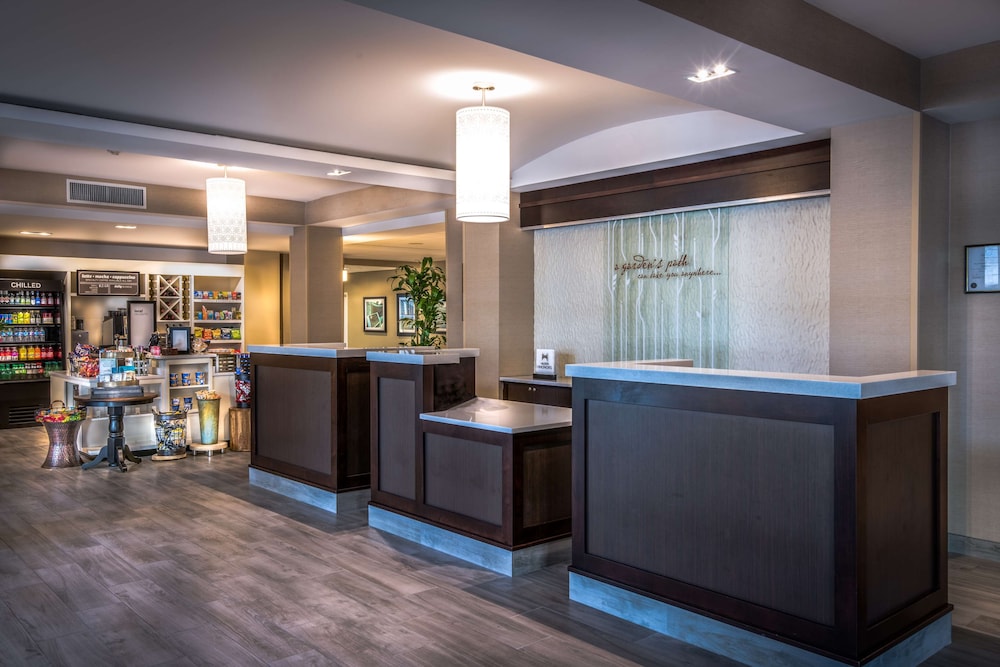 Hilton Garden Inn Reagan National Airport - photo 5