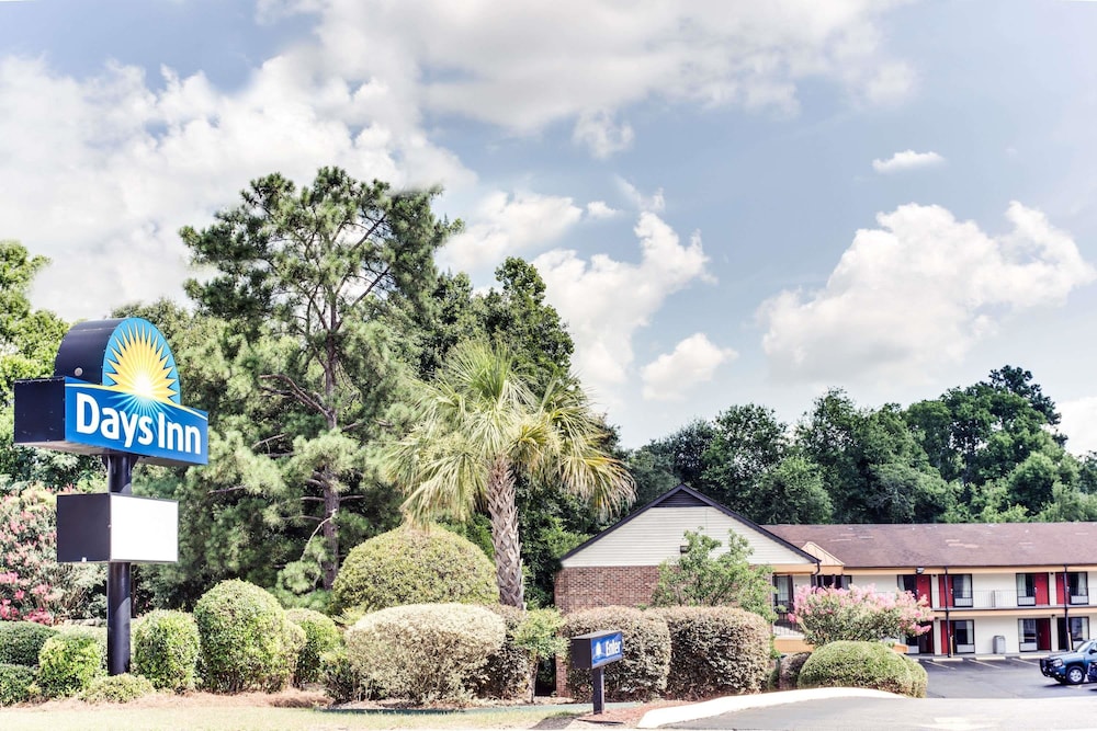 Americas Best Value Inn Aiken - carbon neutral hotel in Aiken