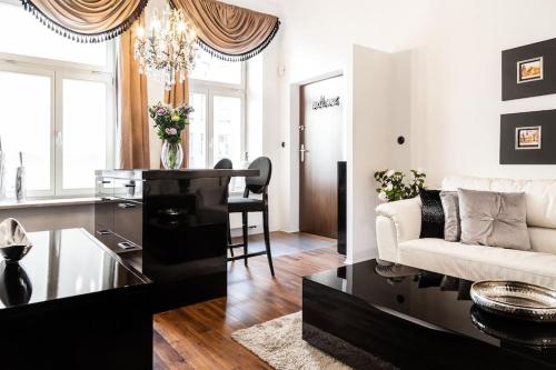 Househost Apartment:Łobzowska 22 — 4-Star Luxury Hotel in Krakow, Poland
