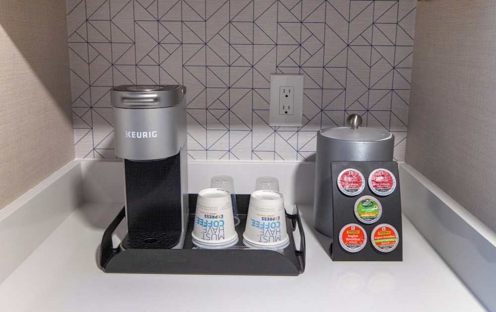Holiday Inn Express Hotel of Neptune by IHG - photo 17