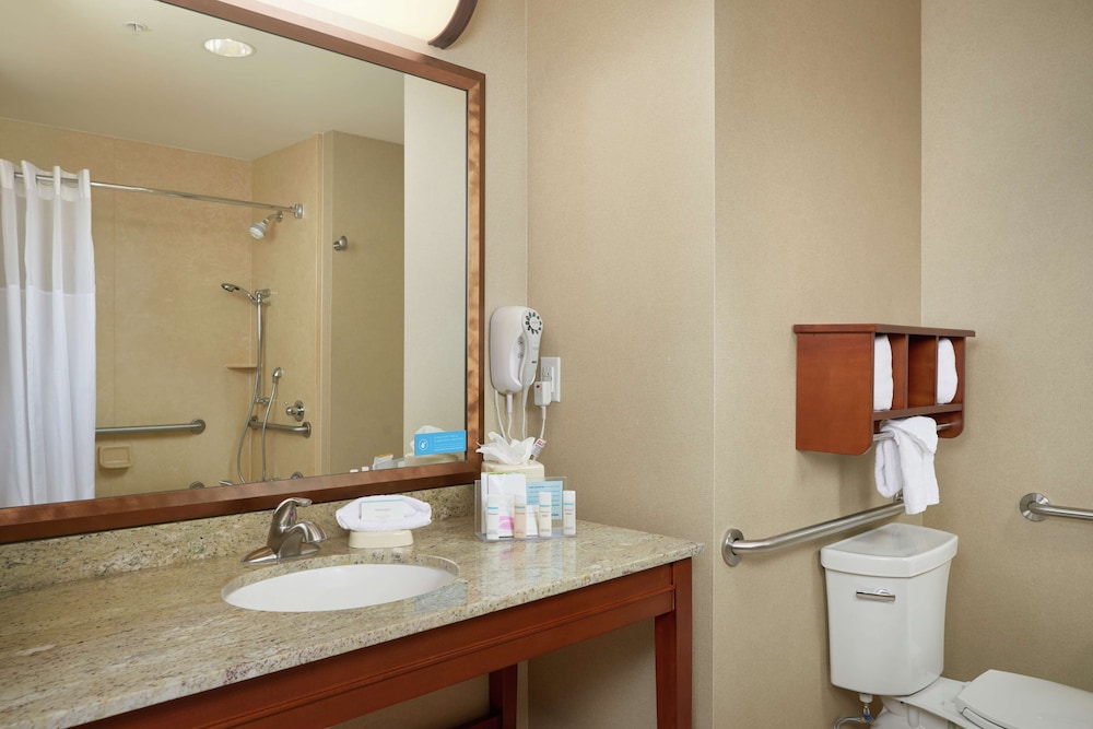 Hampton Inn & Suites Salem OR - photo 24