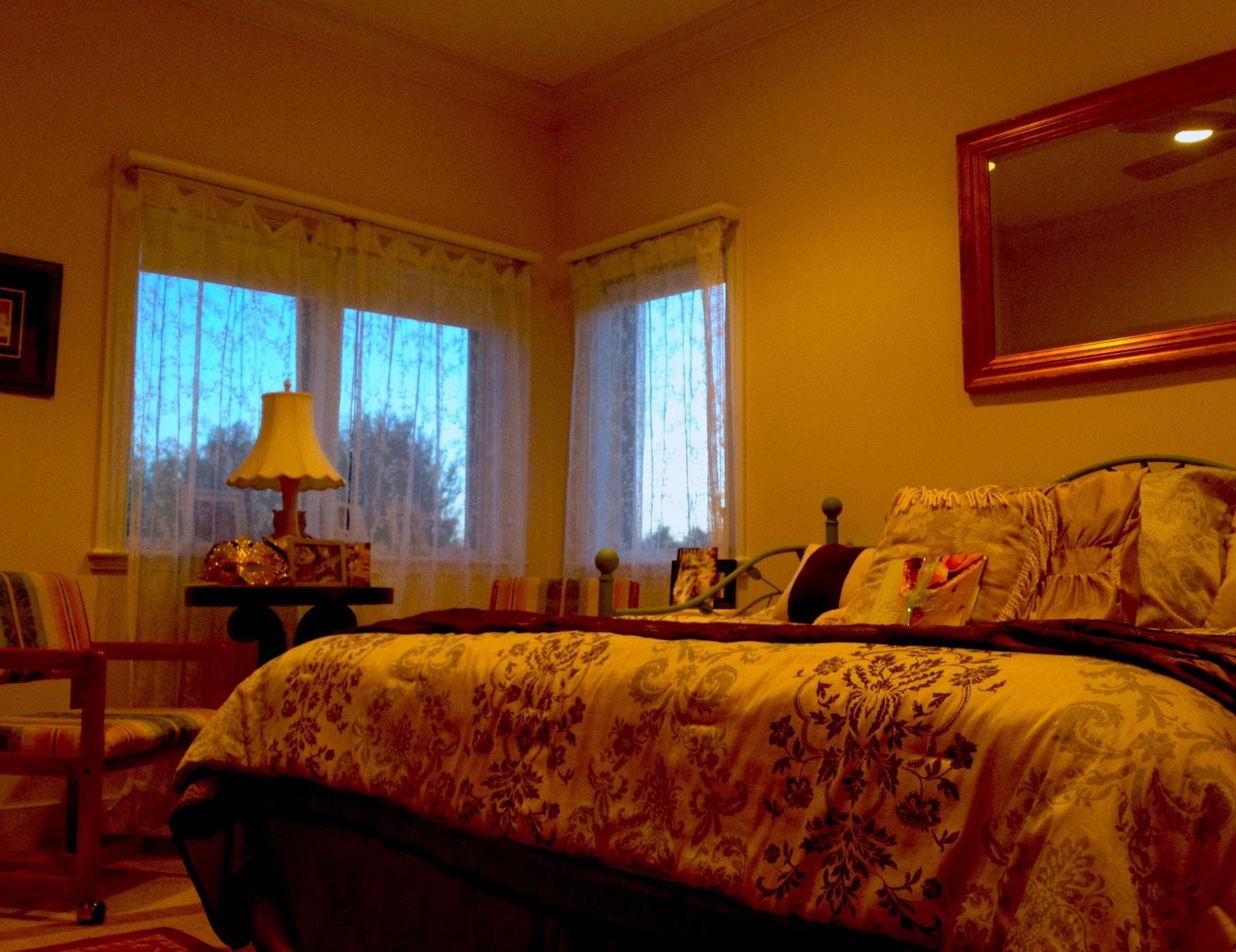 Cayuga Lake Inn Ithaca Hotel Alt - photo 2