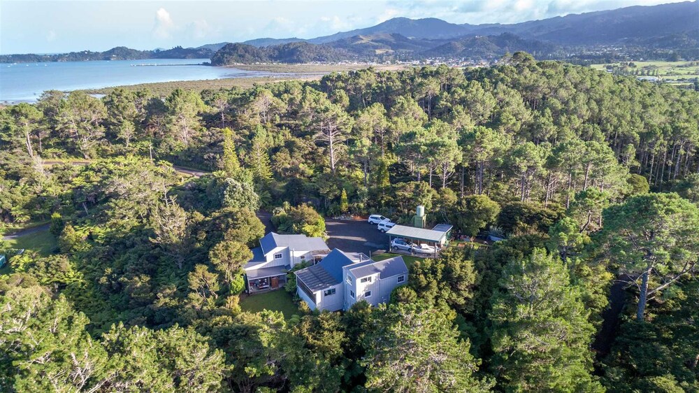Studio 531 — 4-Star Luxury Hotel in Coromandel, New Zealand