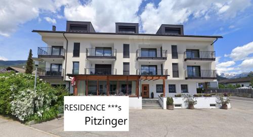 Residence Pitzinger — 4-Star Luxury Hotel in Falzes, Italy