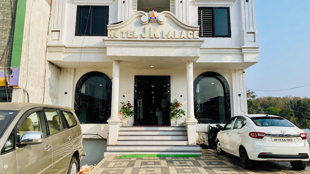 Hotel JK Palace in Khandwa, India
