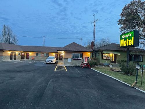 Queen's Motel - last minute hotel in Unknown City
