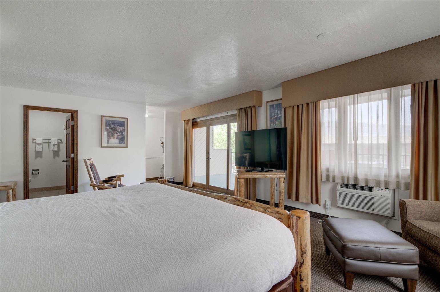 Ridgeline Hotel at Yellowstone an Ascend Collection Hotel - photo 48