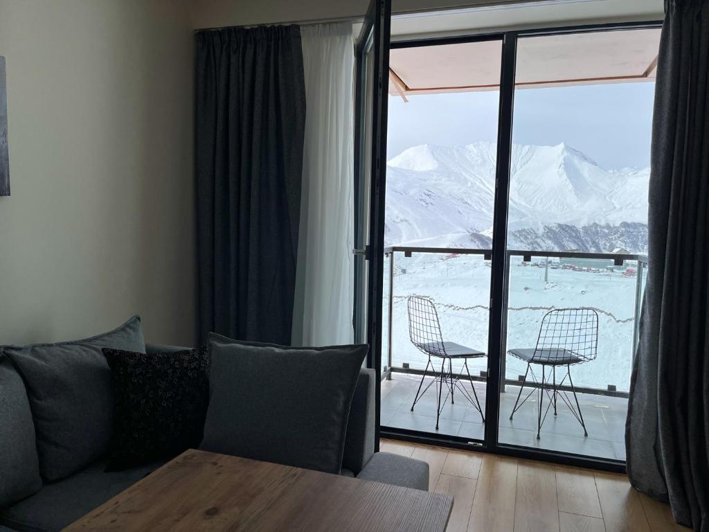 Delux apartment for 6 guest new gudauri