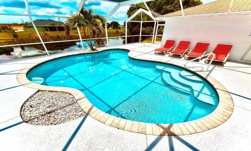 NEW Villa Waterview — 5-Star Luxury Hotel in Cape Coral, United States