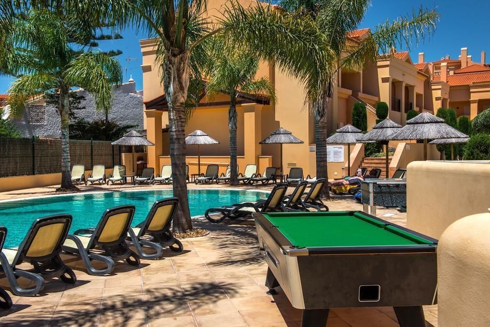 Luxury 3 bedroom apartment at high end Praia da Luz — 4-Star Luxury Hotel in Luz, Portugal