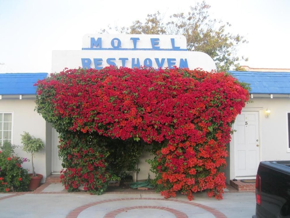 Rest Haven Motel — Los Angeles