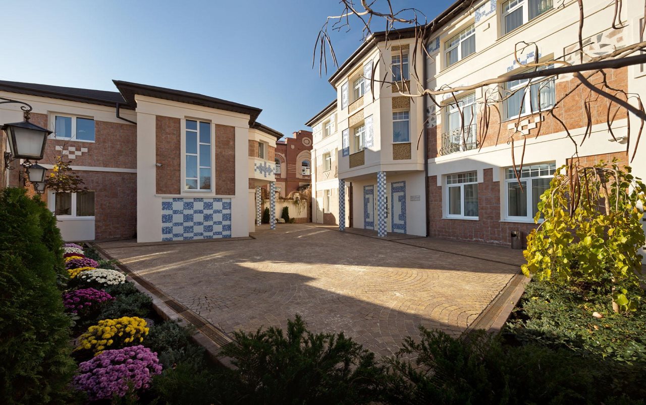 De Gaulle Boutique Hotel in Kharkiv, Ukraine