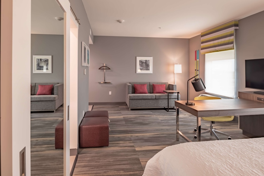Hampton Inn & Suites Dallas Plano Central - photo 17