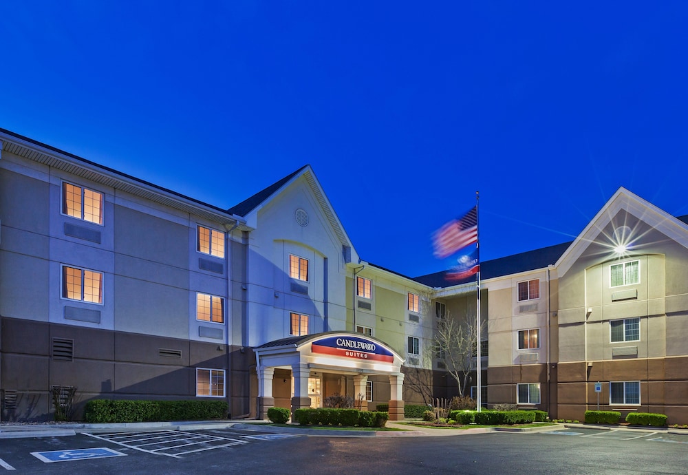 Candlewood Suites Owasso an IHG Hotel - photo 2
